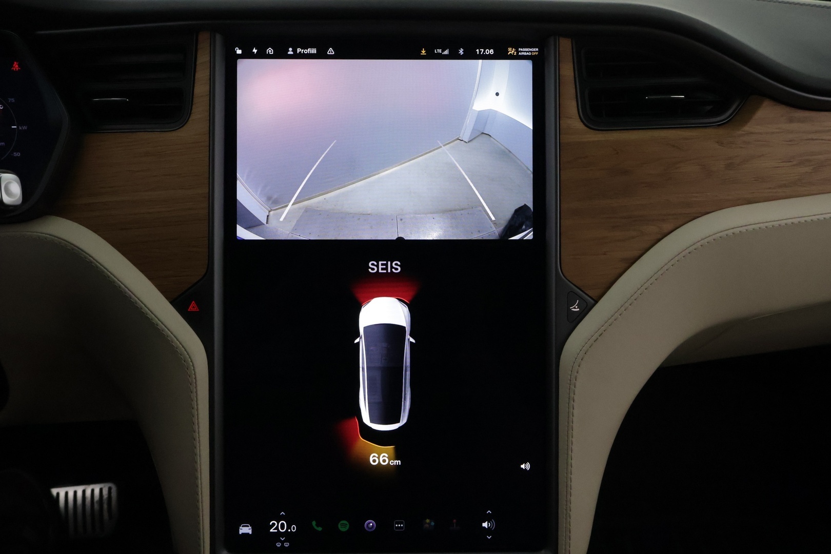 TESLA Model X 2019