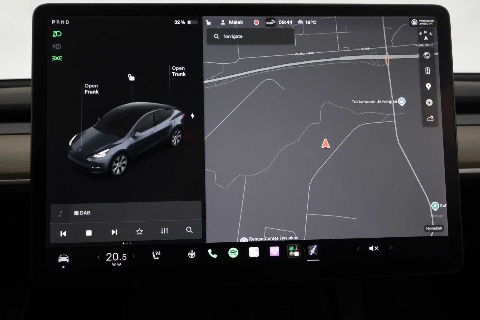 TESLA Model Y 2021