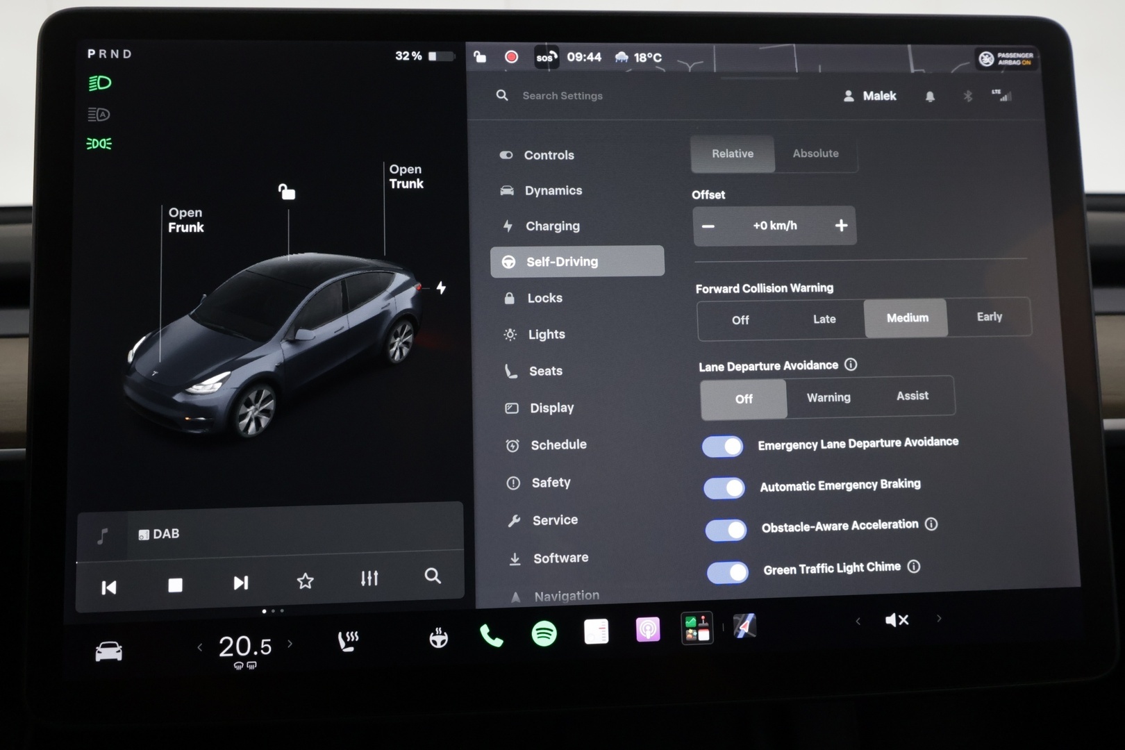 TESLA Model Y 2021