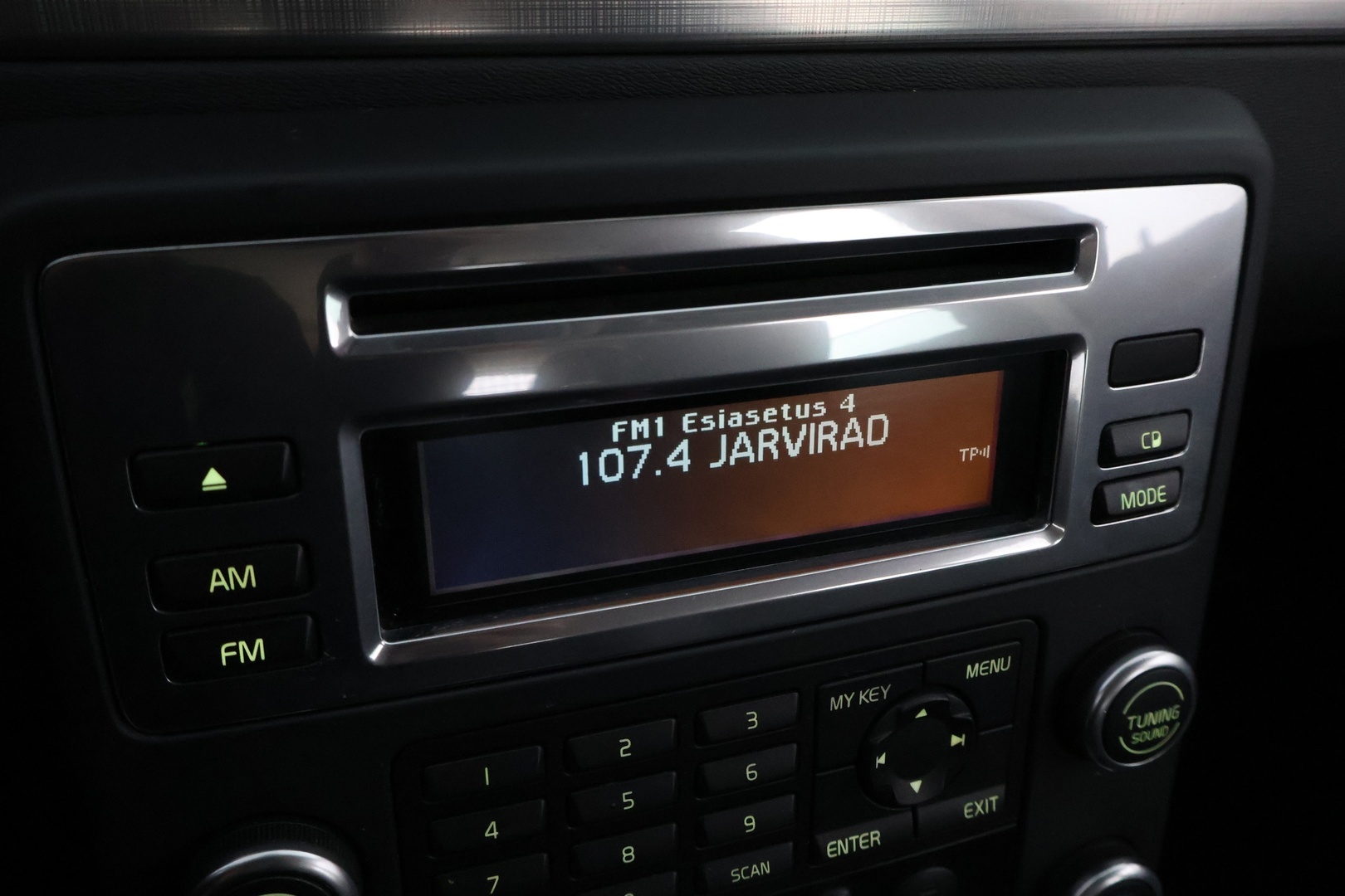 VOLVO V70 2008