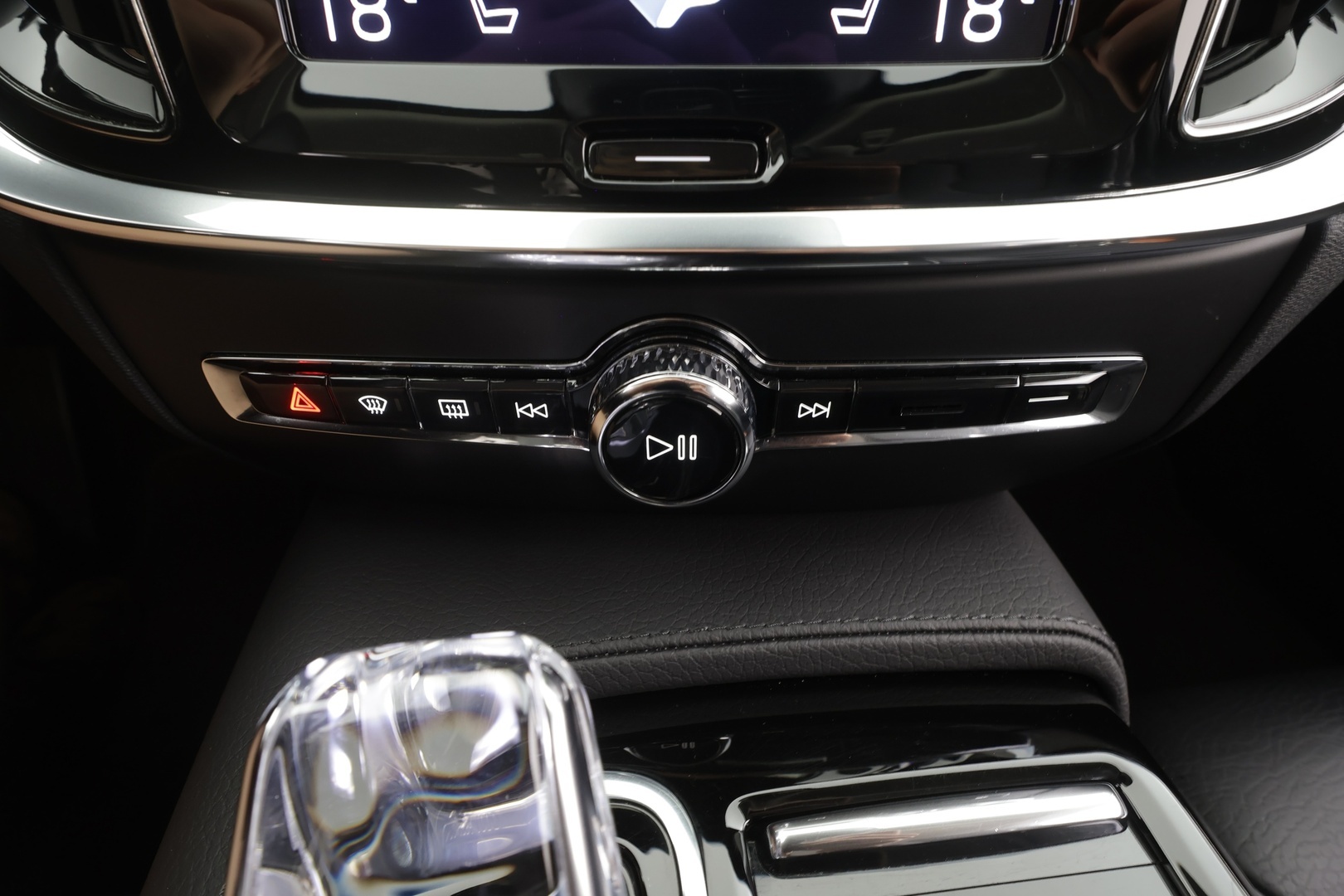 VOLVO V60 2021