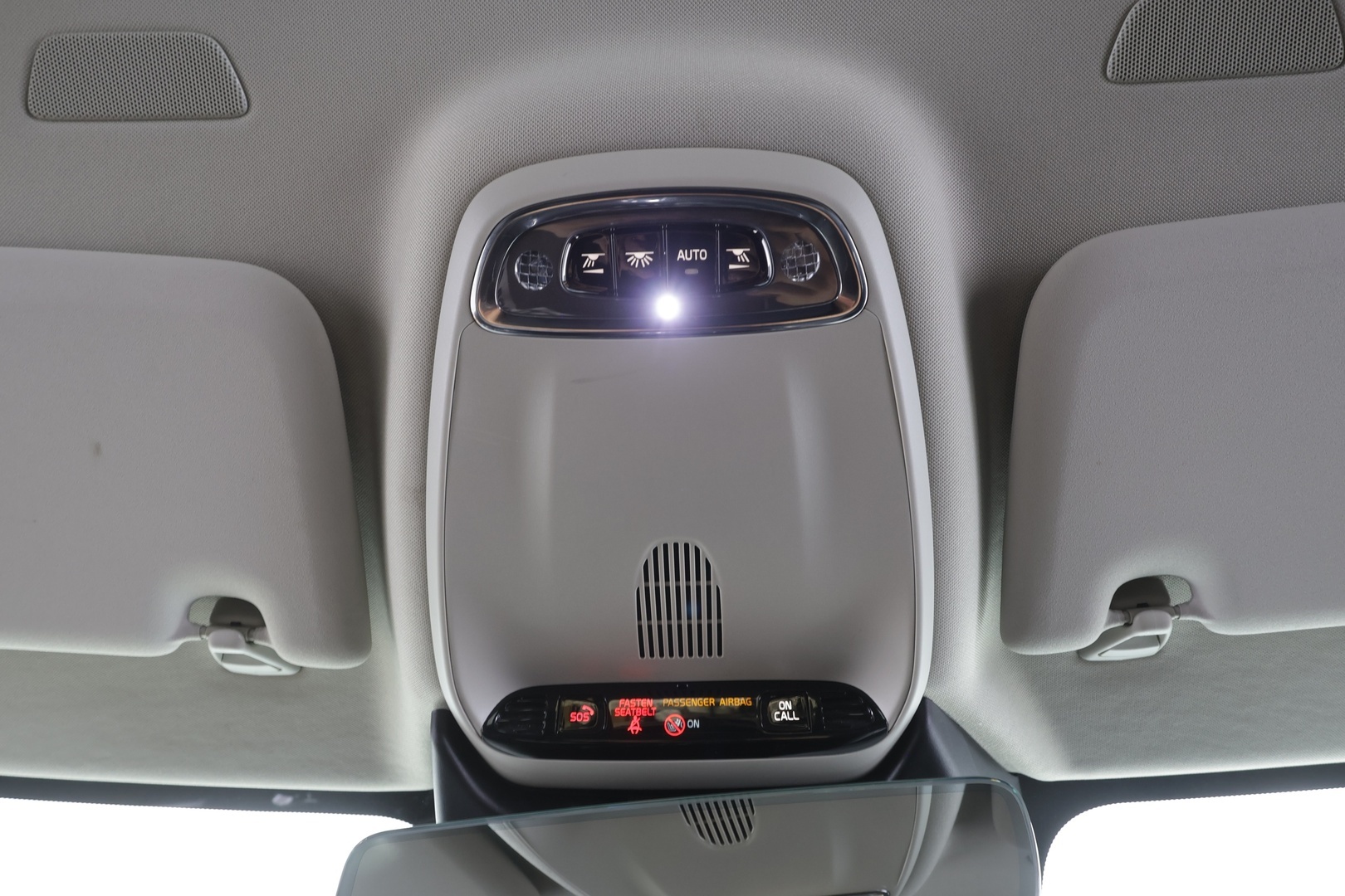 VOLVO V60 2021
