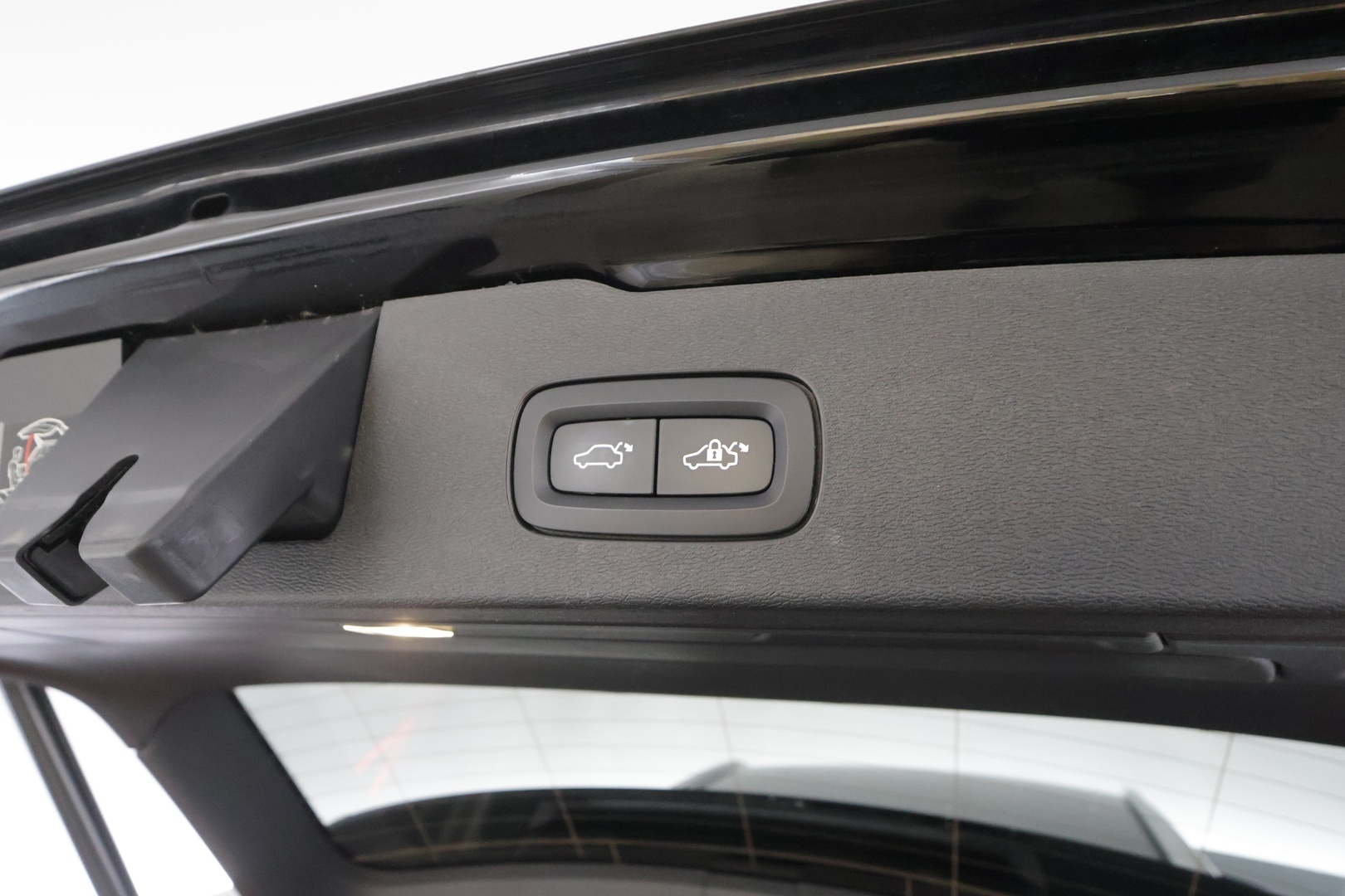 VOLVO V60 2021