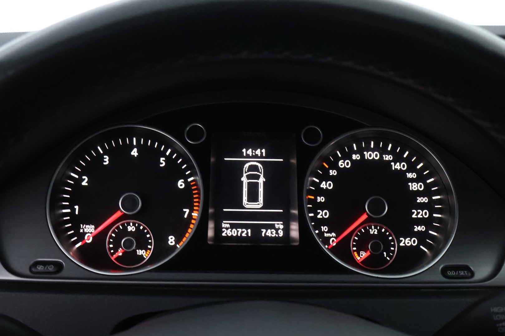 VOLKSWAGEN Passat 2014