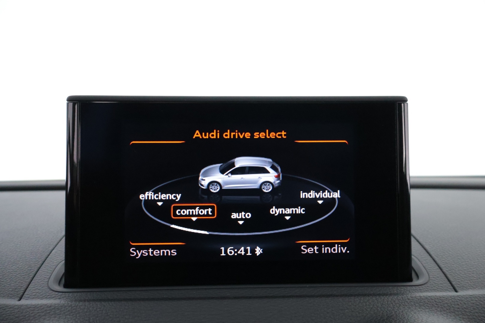 AUDI A3 2014
