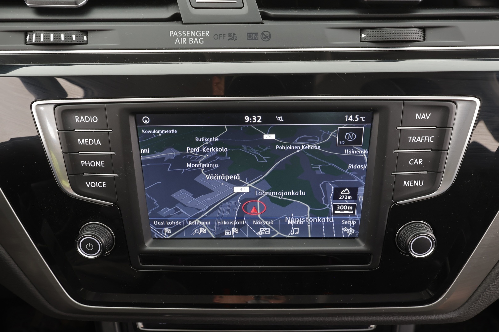 VOLKSWAGEN Touran 2017