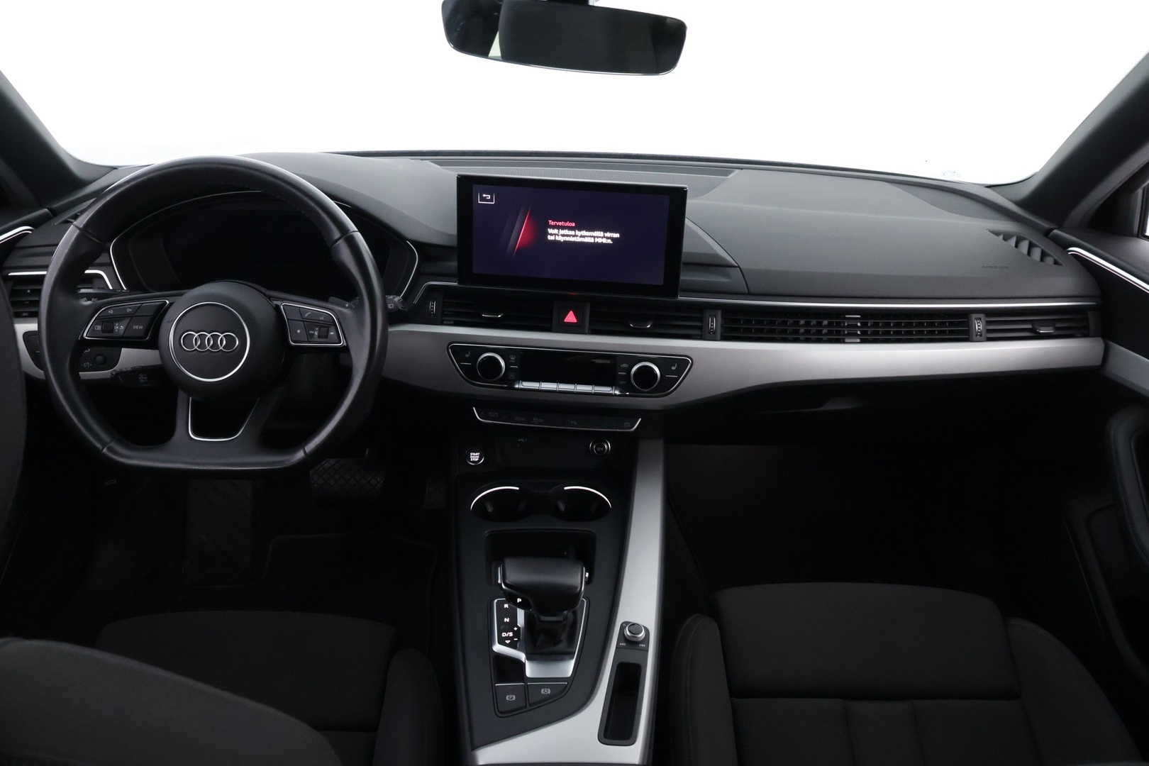 AUDI A4 2019