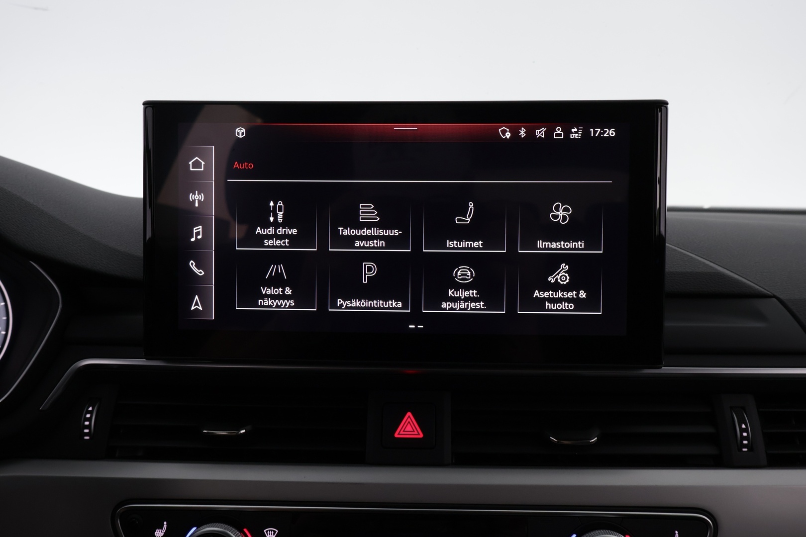 AUDI A4 2019