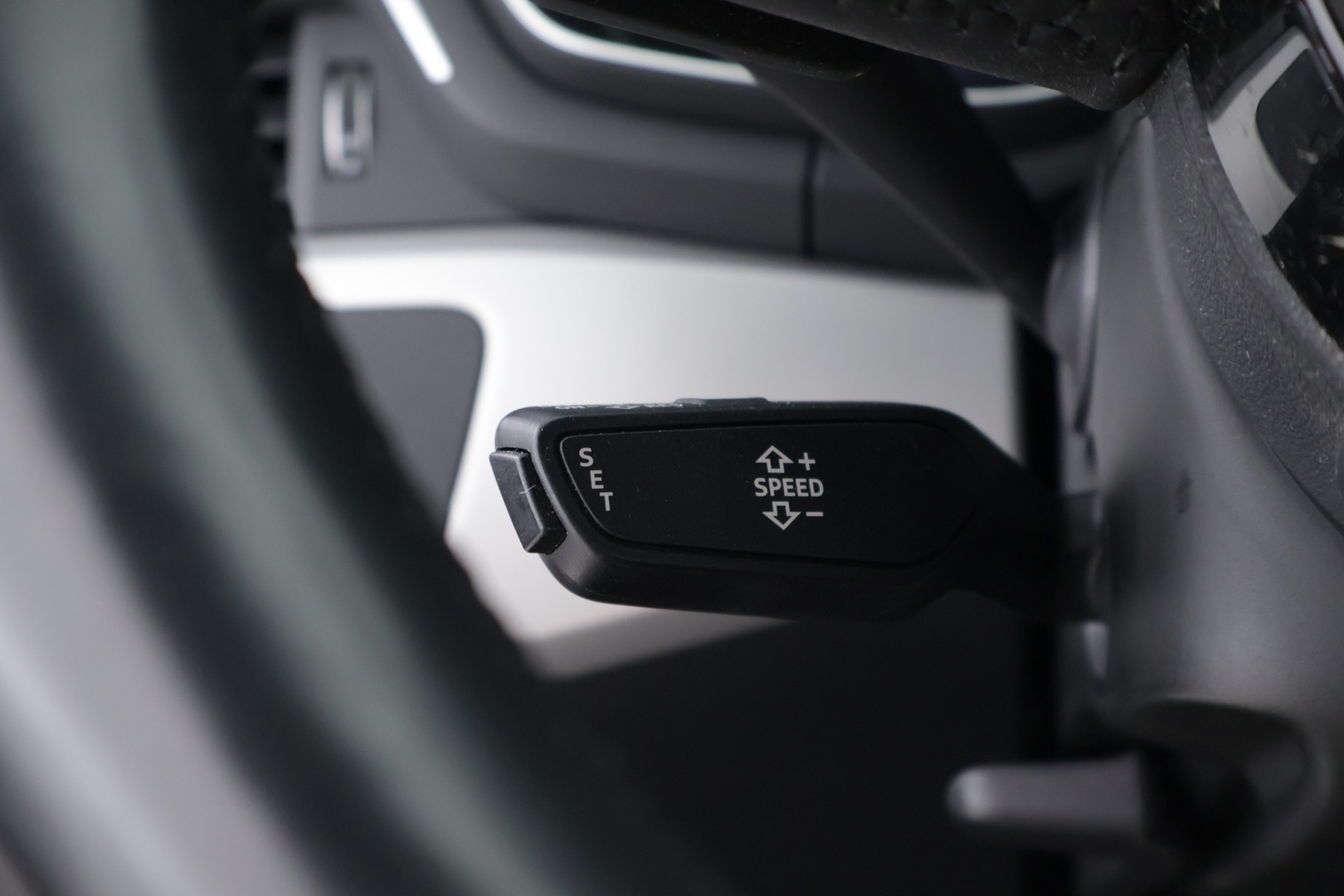 AUDI A4 2019