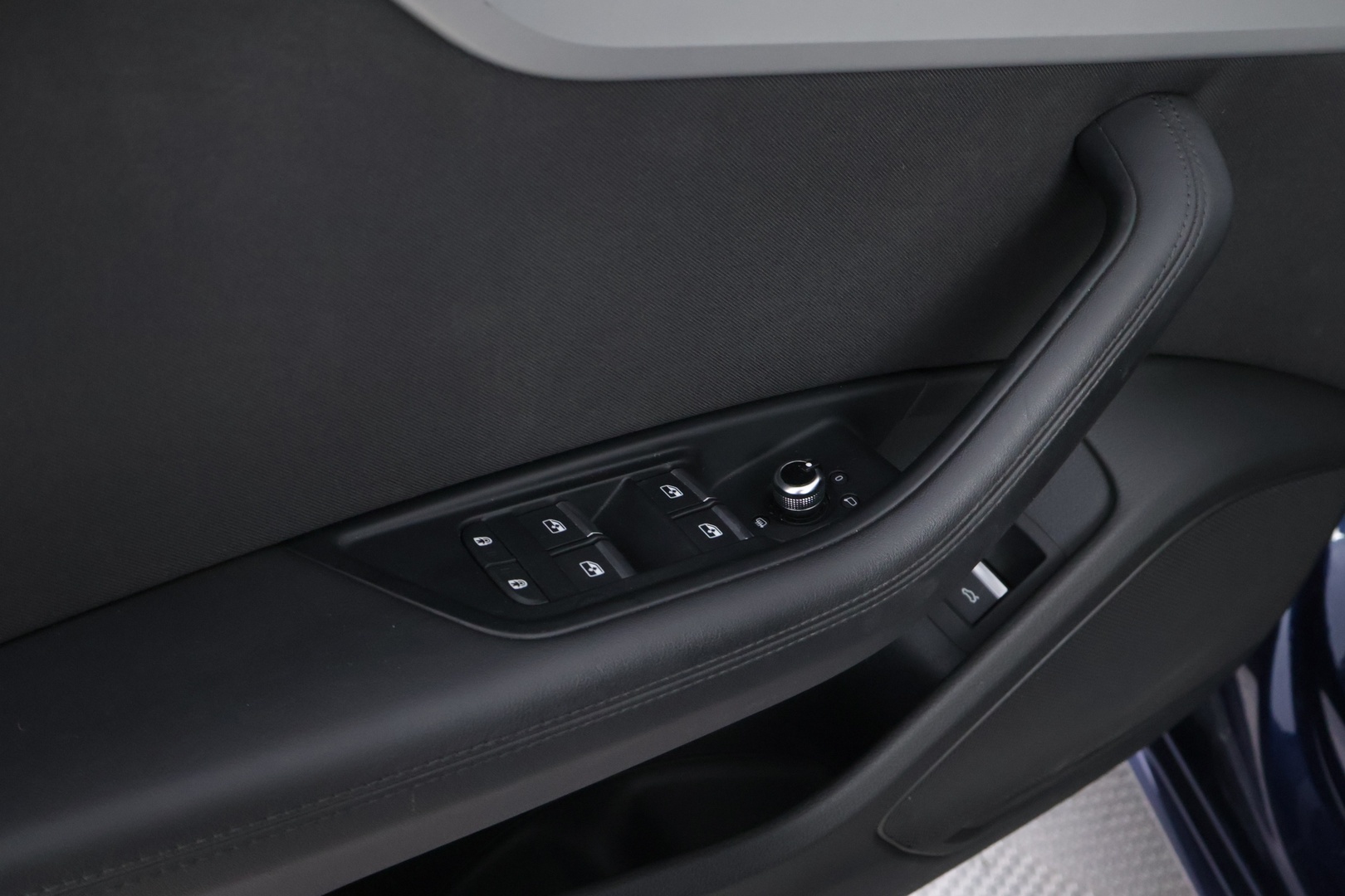 AUDI A4 2019