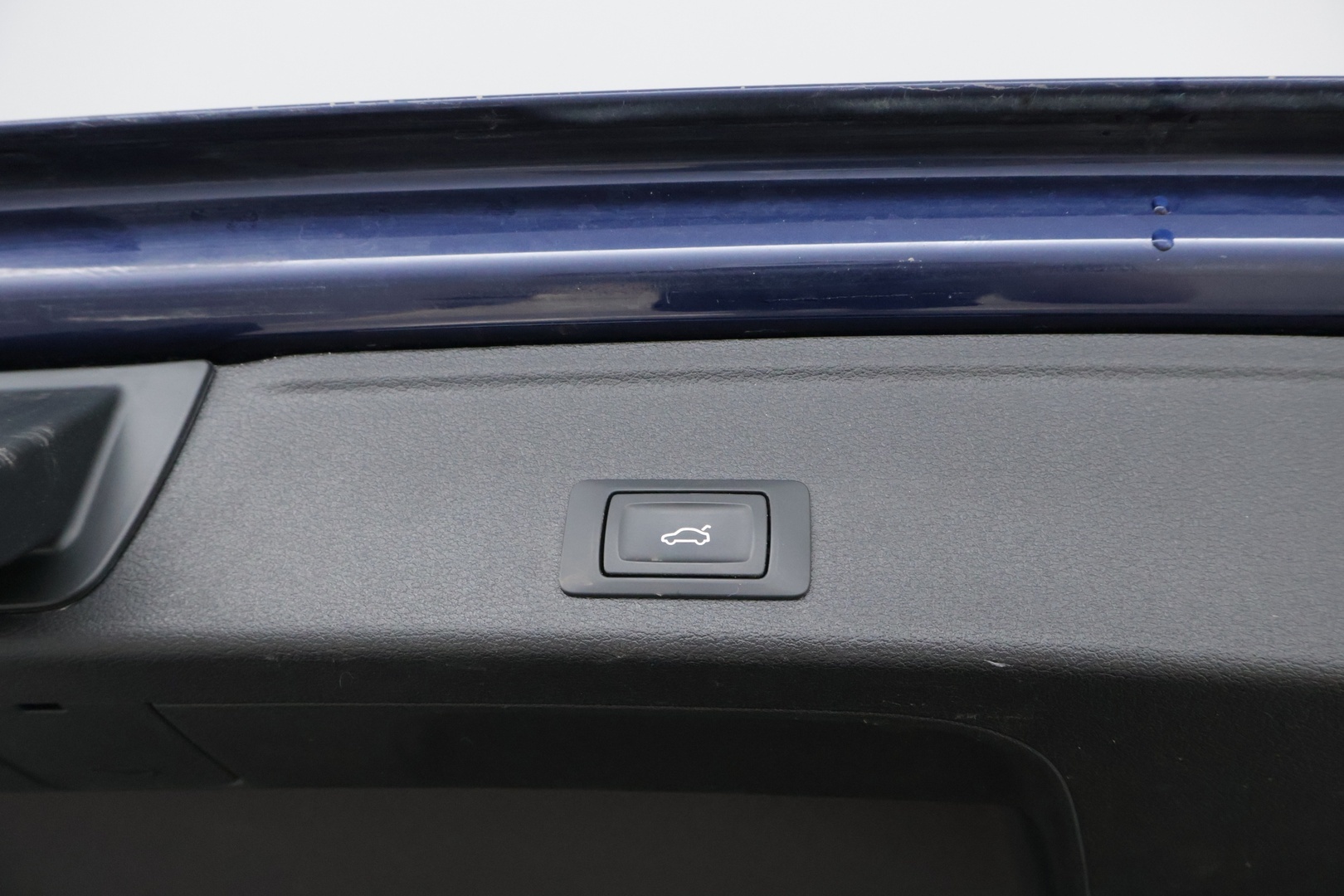 AUDI A4 2019