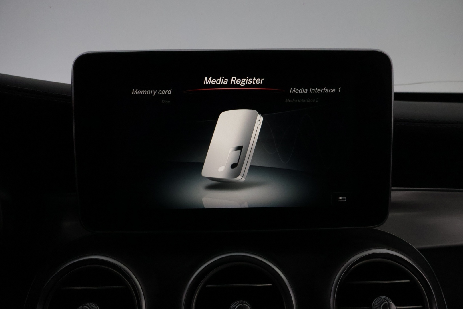 MERCEDES-BENZ C 2015