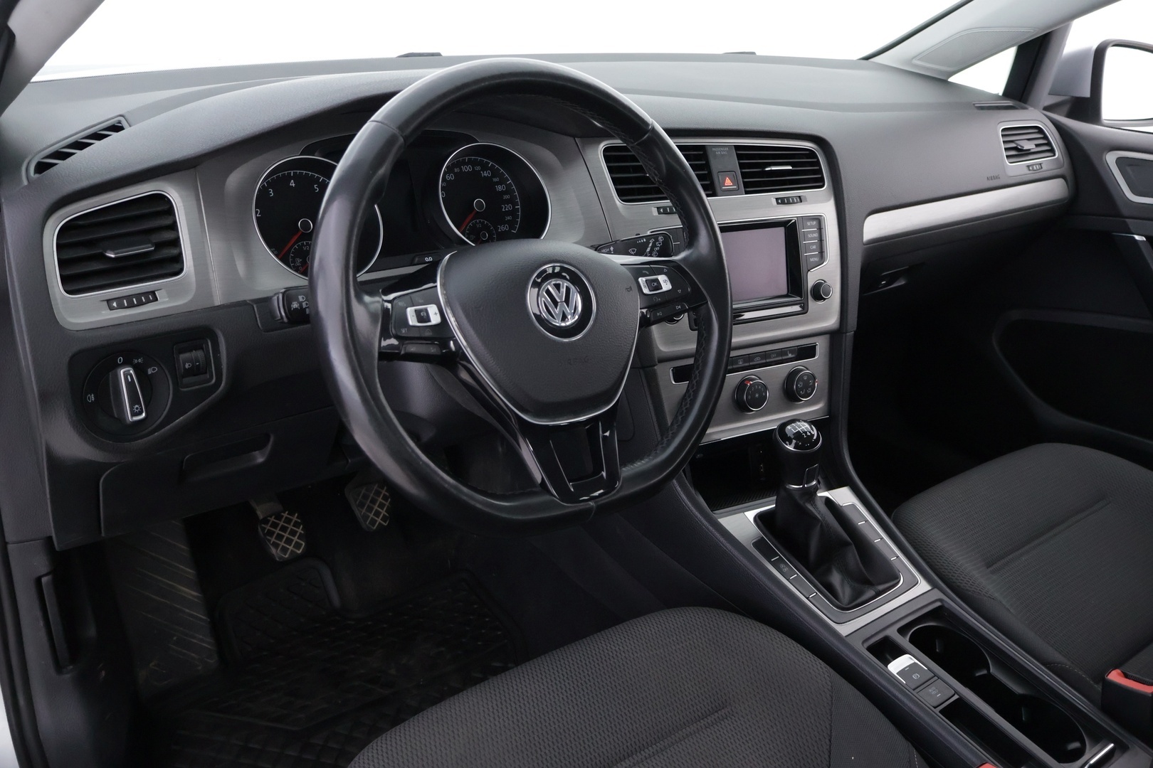VOLKSWAGEN Golf 2015