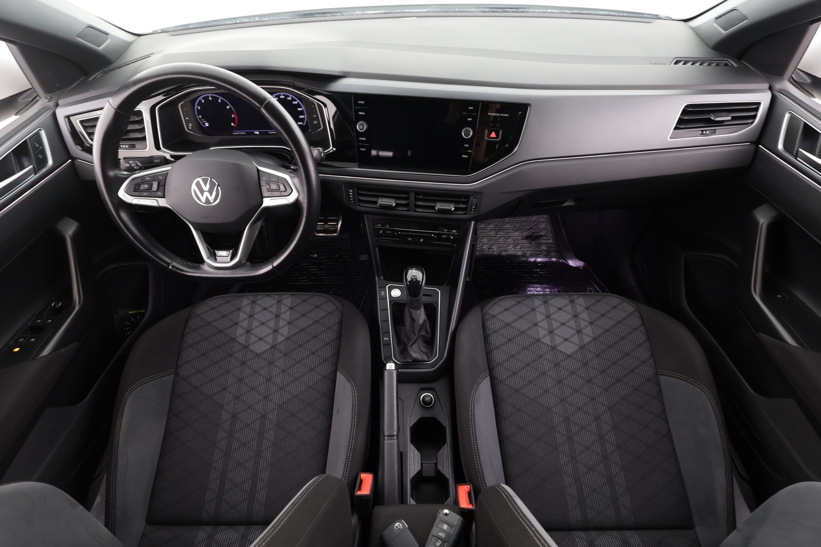 VOLKSWAGEN Taigo 2023