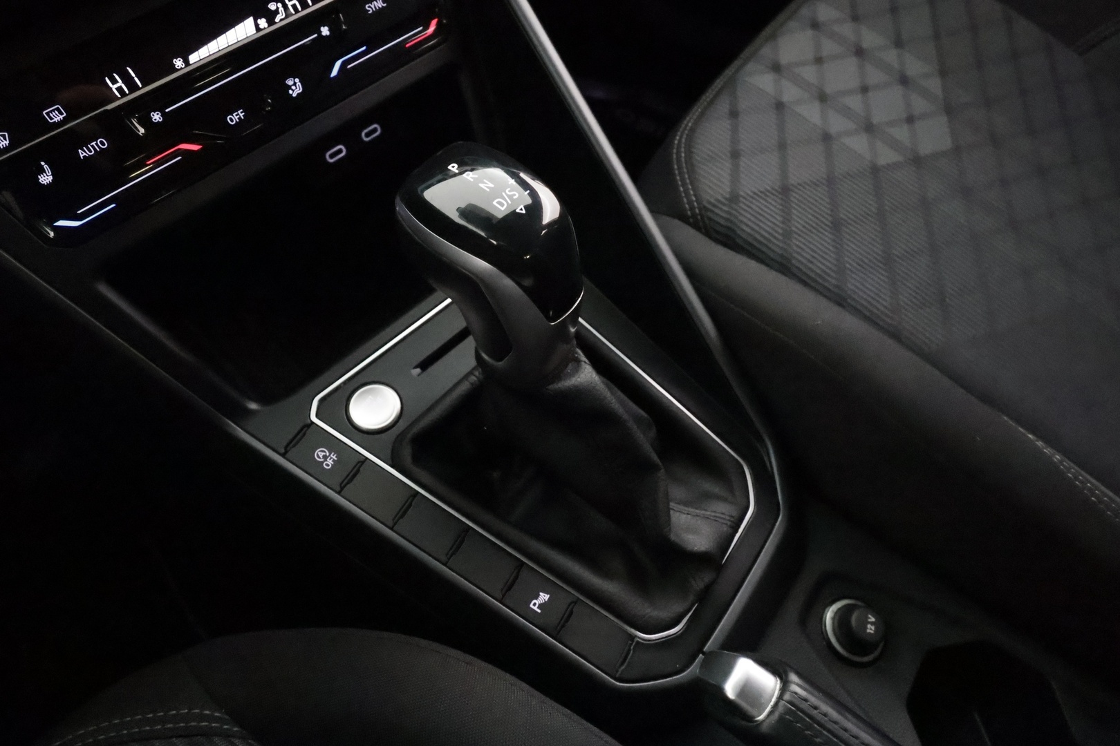 VOLKSWAGEN Taigo 2023