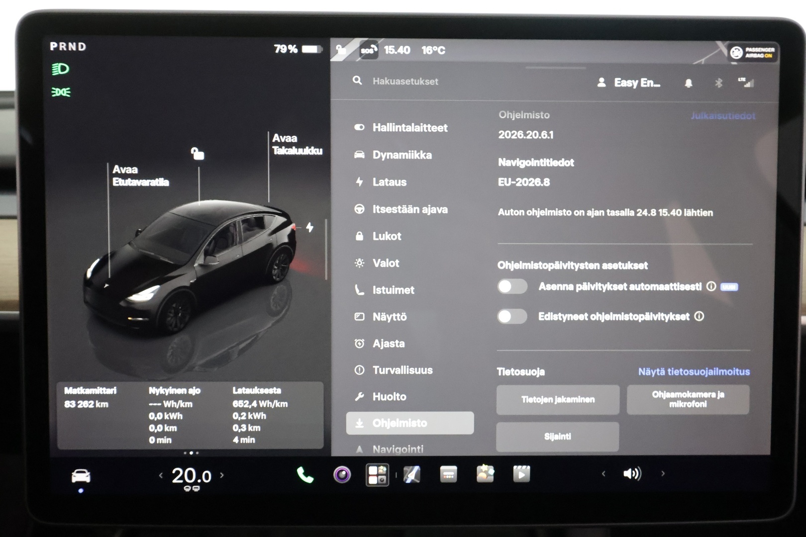 TESLA Model Y 2022