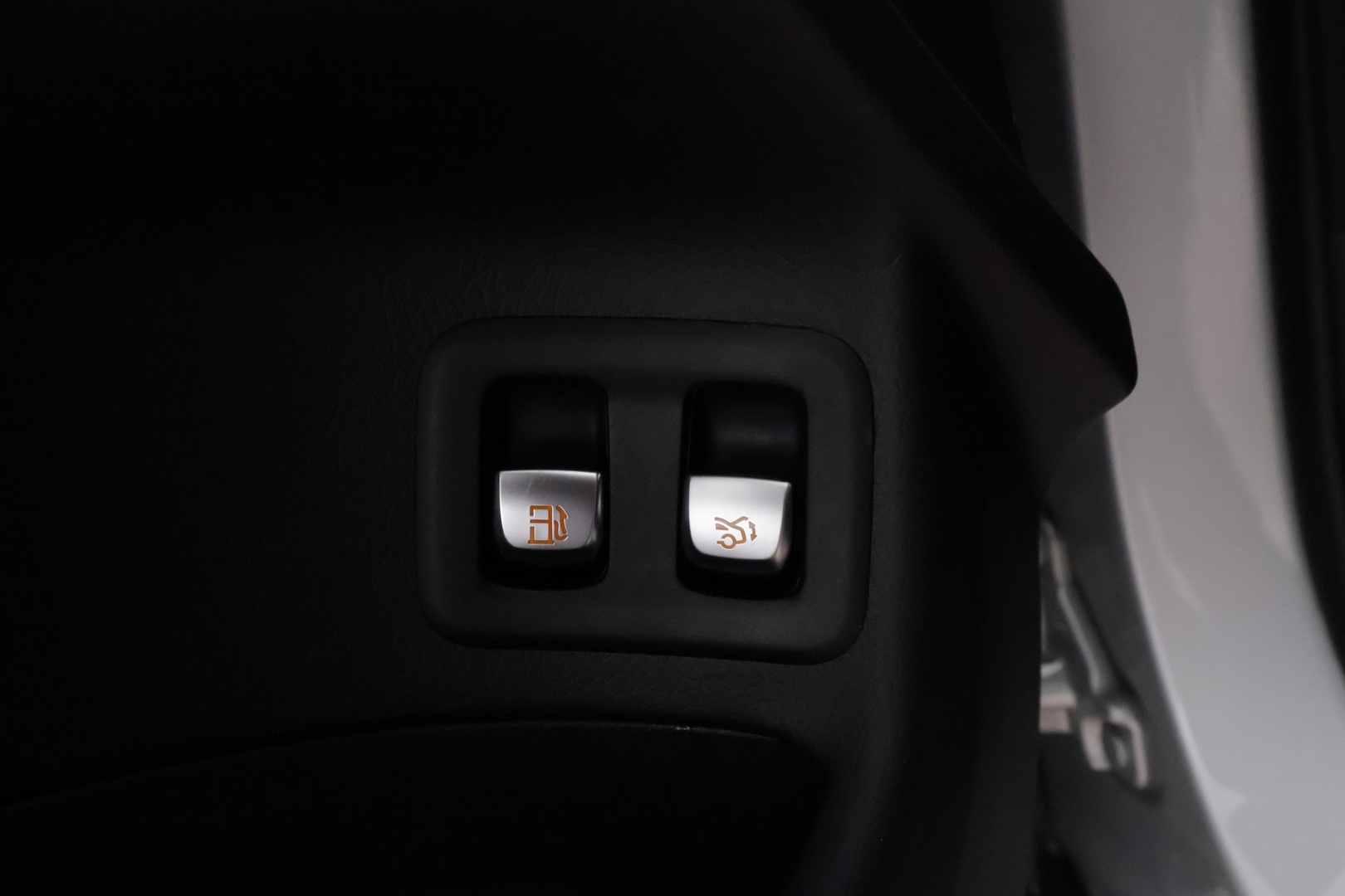 MERCEDES-BENZ GLC 2020