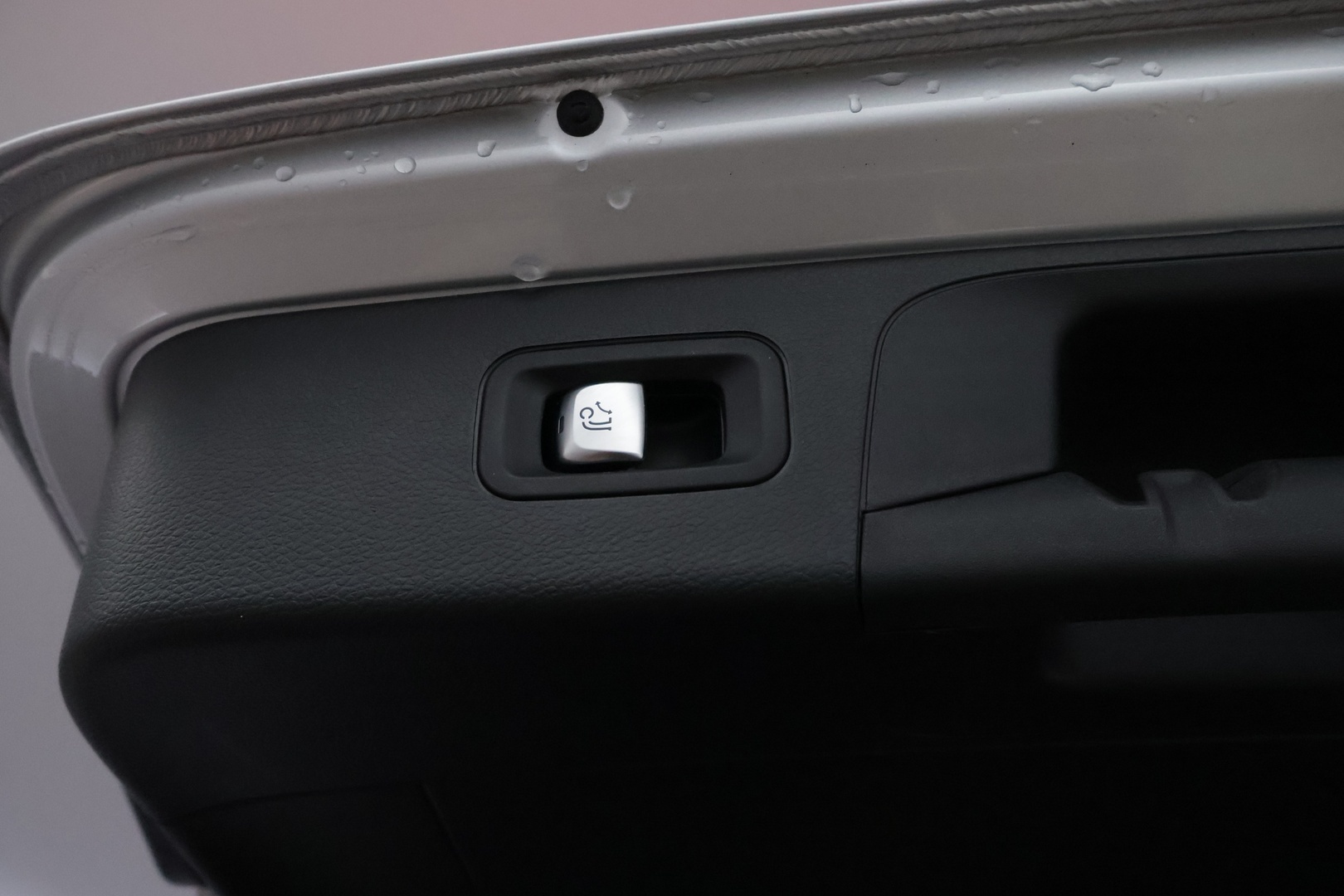 MERCEDES-BENZ GLC 2020