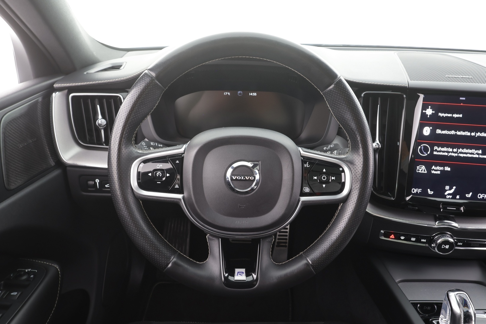 VOLVO XC60 2019