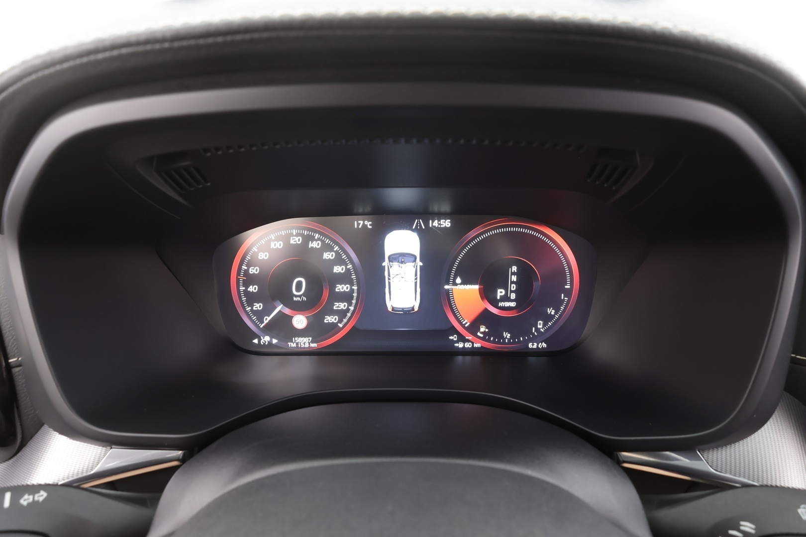 VOLVO XC60 2019