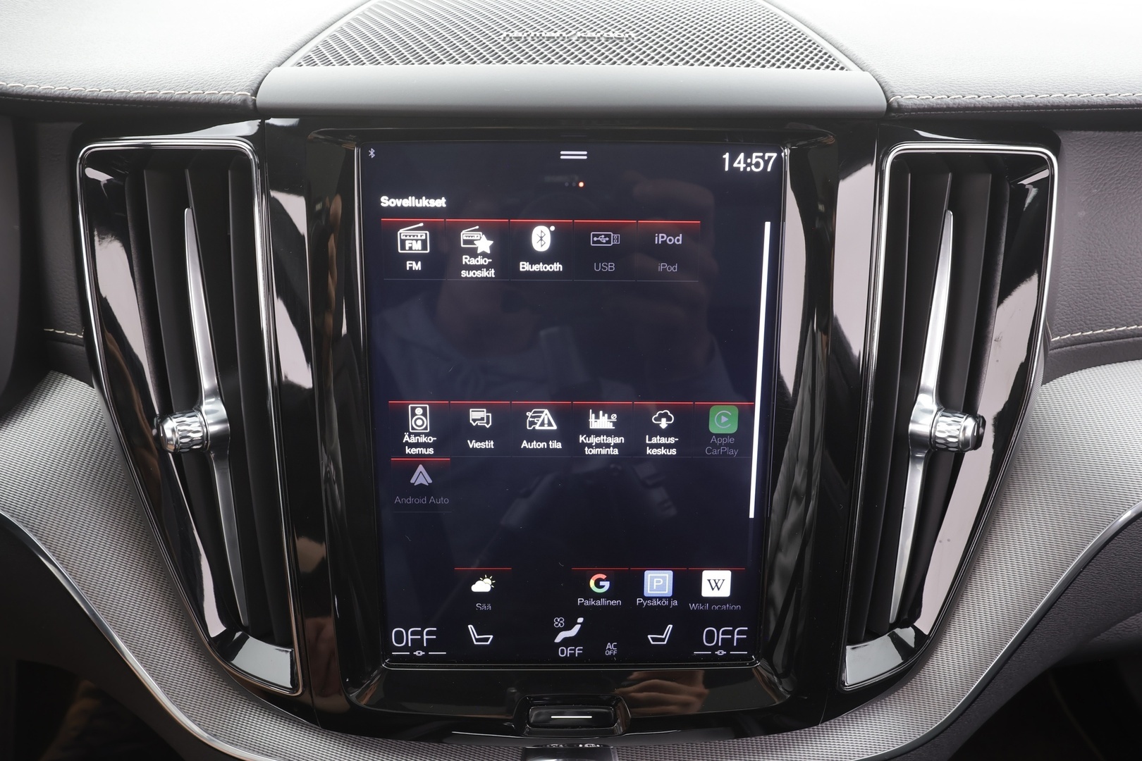 VOLVO XC60 2019