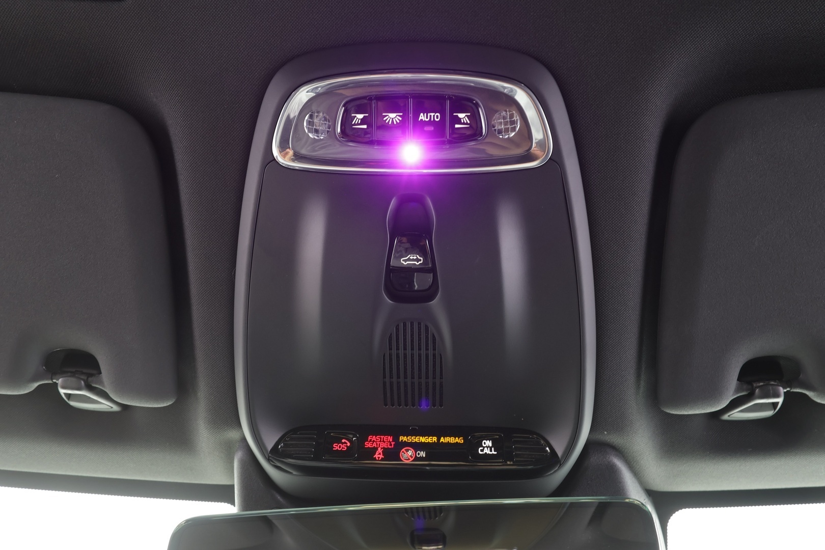 VOLVO XC60 2019