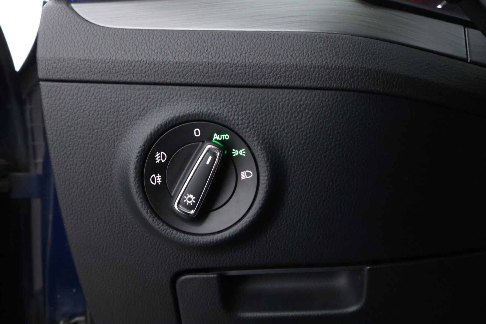 SKODA Superb 2016