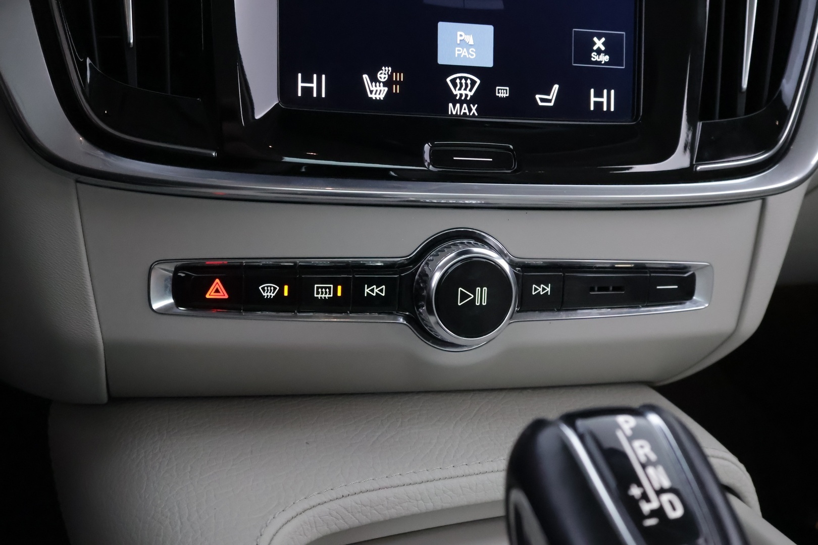 VOLVO S90 2017