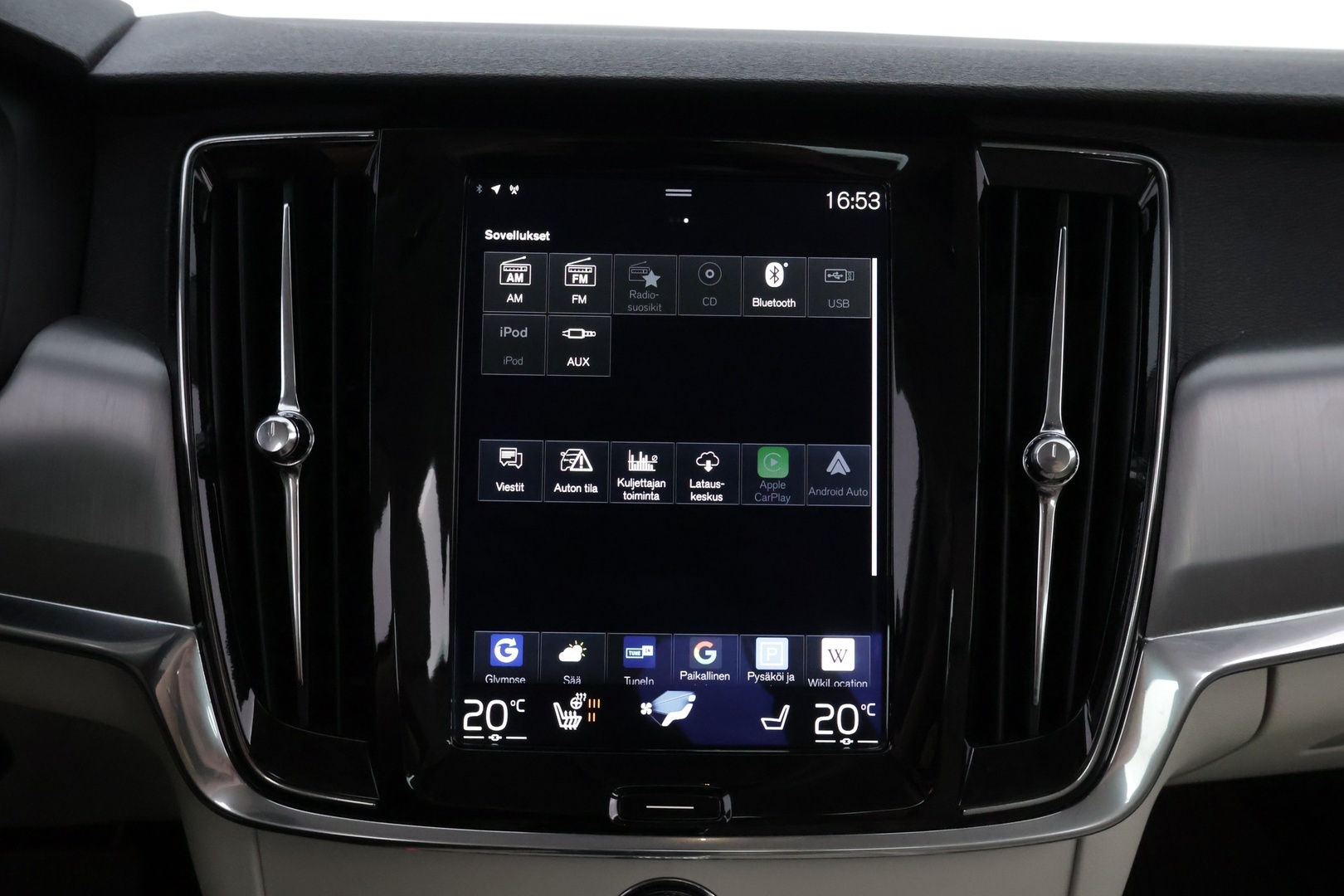 VOLVO S90 2017