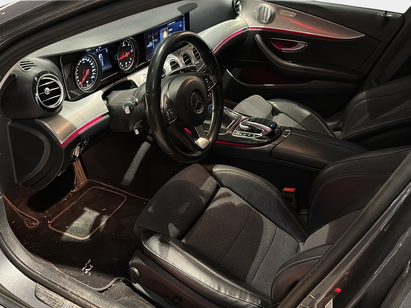 MERCEDES-BENZ E 2017