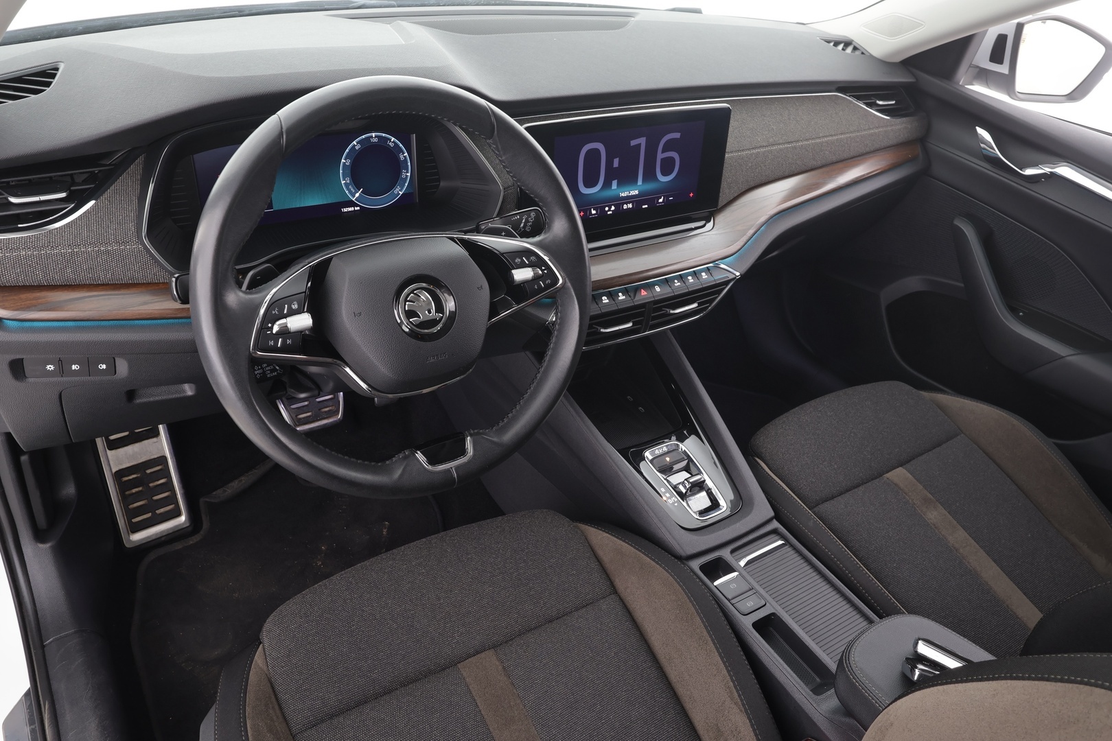 SKODA Octavia 2024