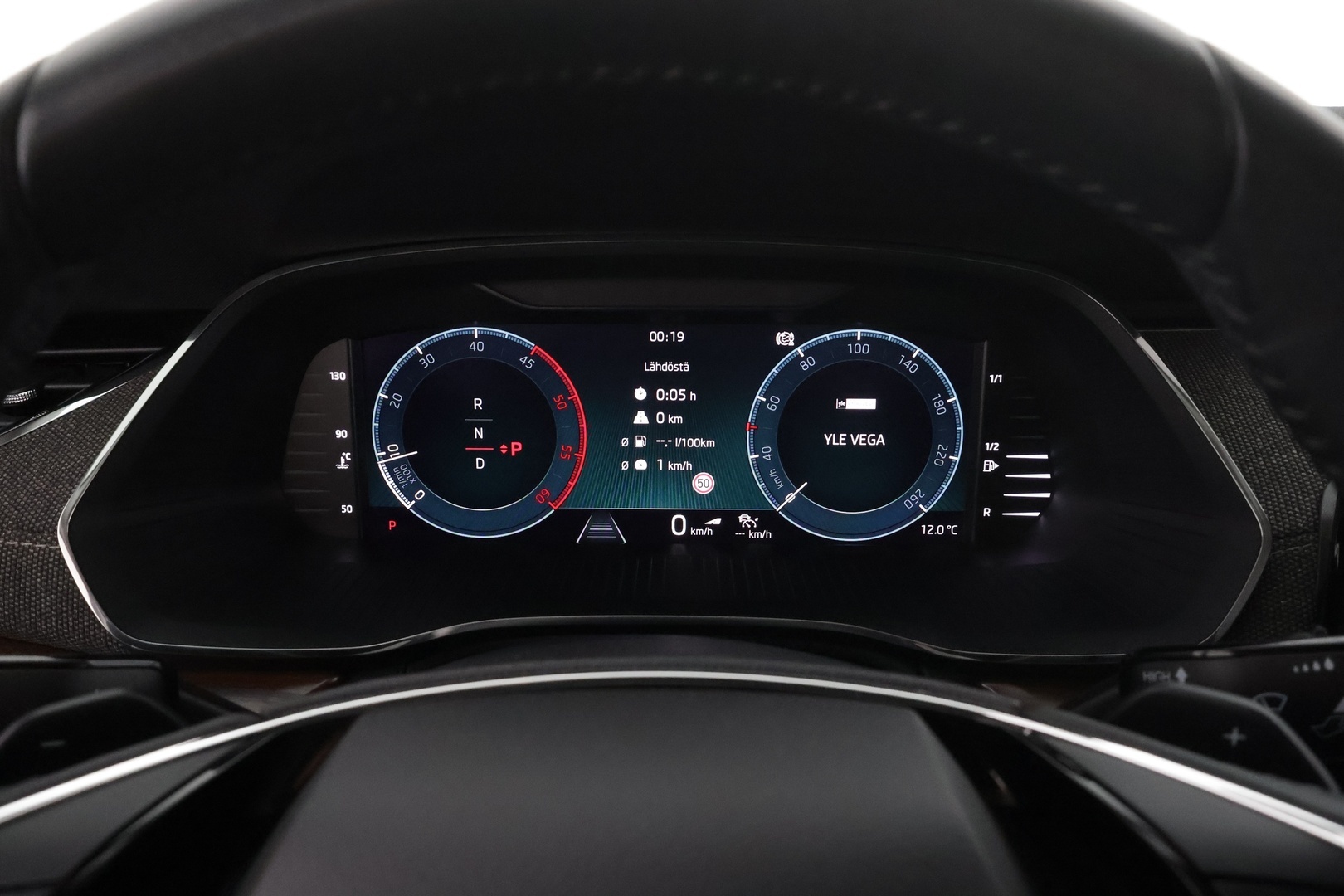 SKODA Octavia 2024