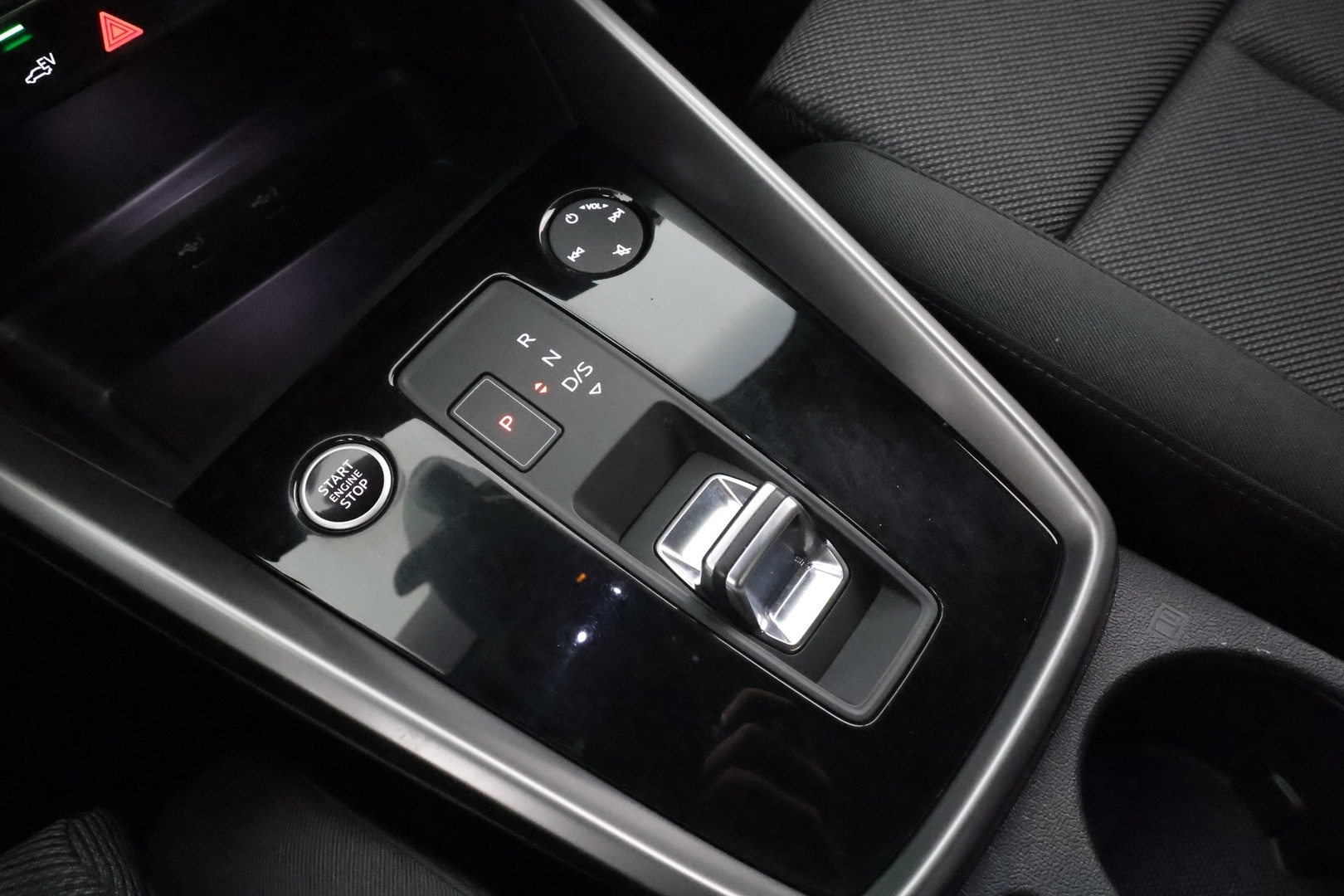 AUDI A3 2024