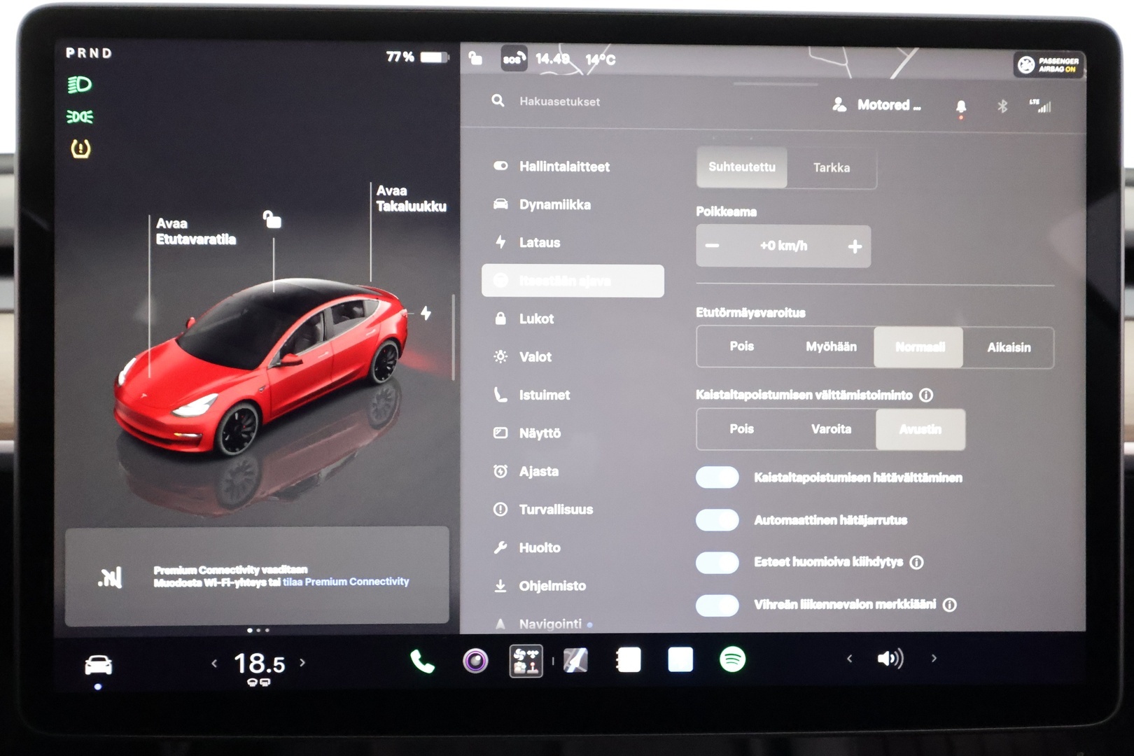TESLA Model 3 2022