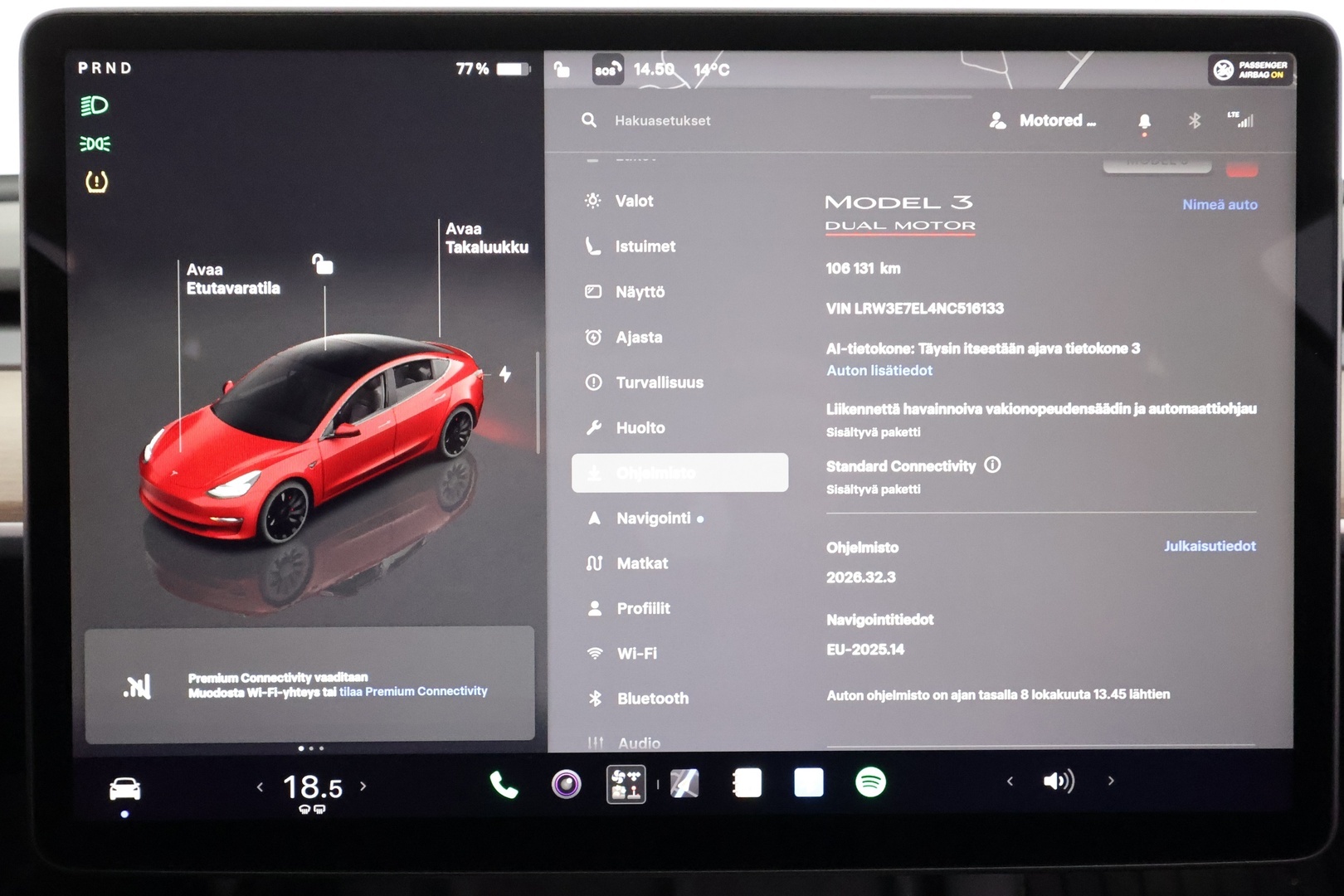 TESLA Model 3 2022