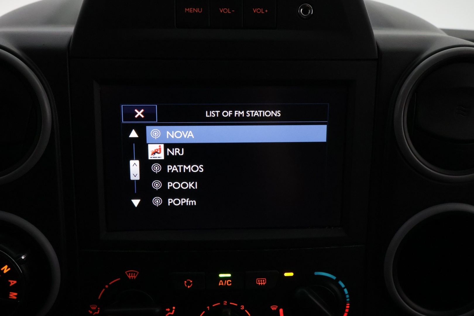 PEUGEOT Partner 2018