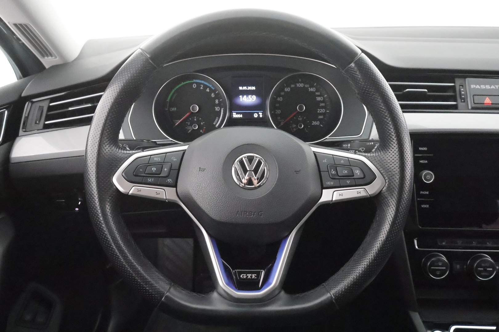 VOLKSWAGEN Passat 2020