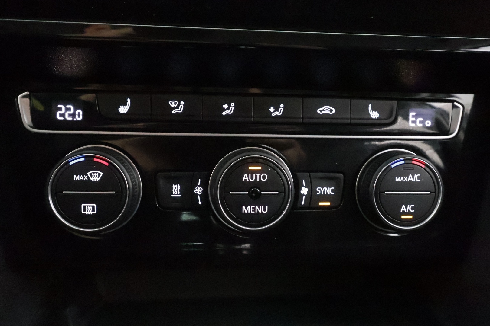 VOLKSWAGEN Passat 2020