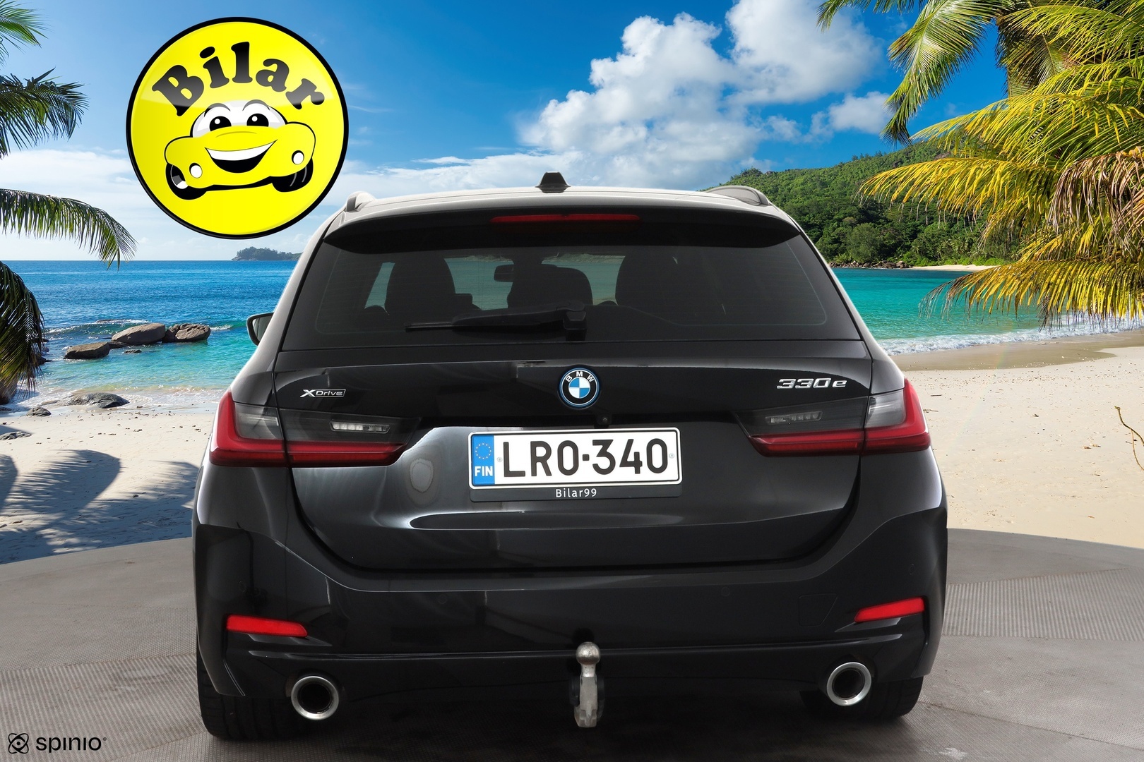 BMW 330 2023