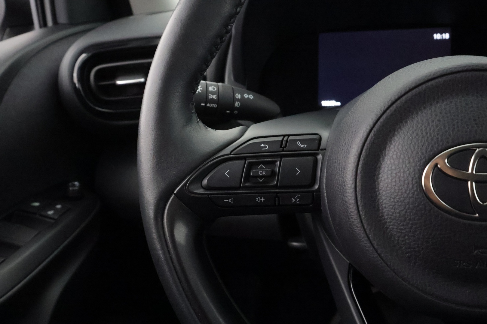 TOYOTA Yaris 2024