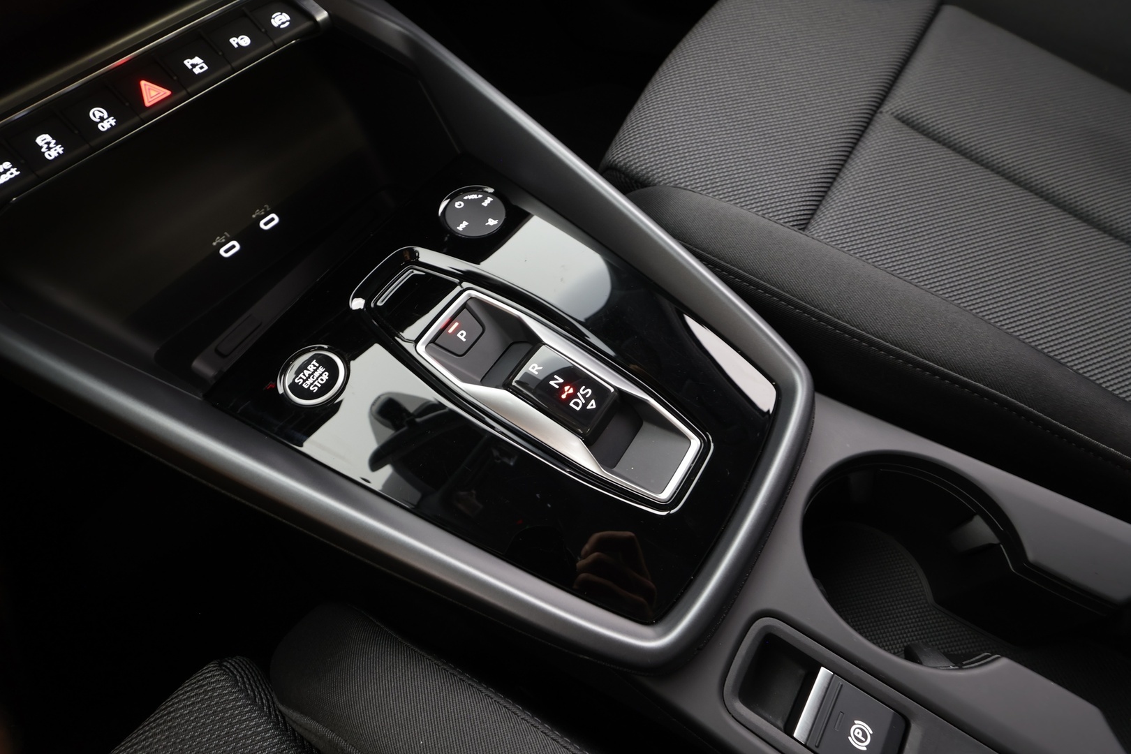 AUDI A3 2025