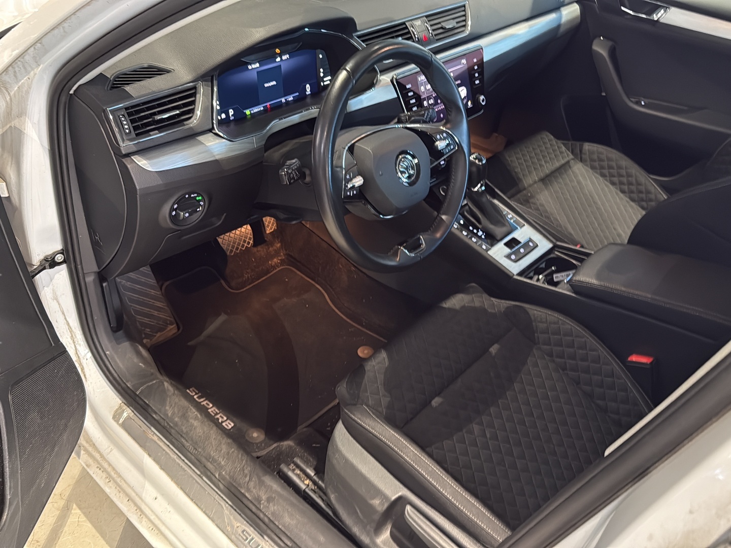 SKODA Superb 2022