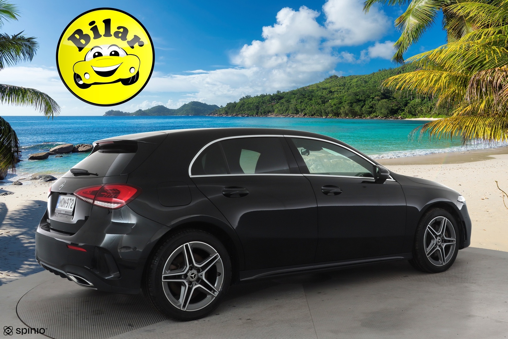 MERCEDES-BENZ A 2023