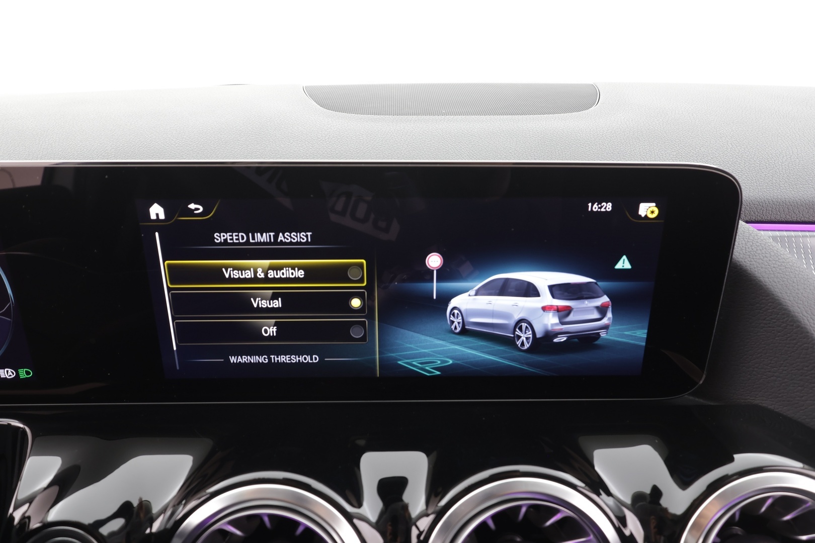 MERCEDES-BENZ B 2023