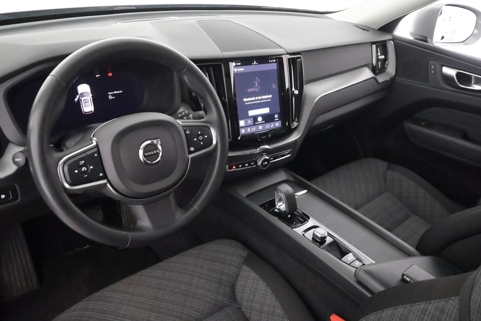 VOLVO XC60 2024