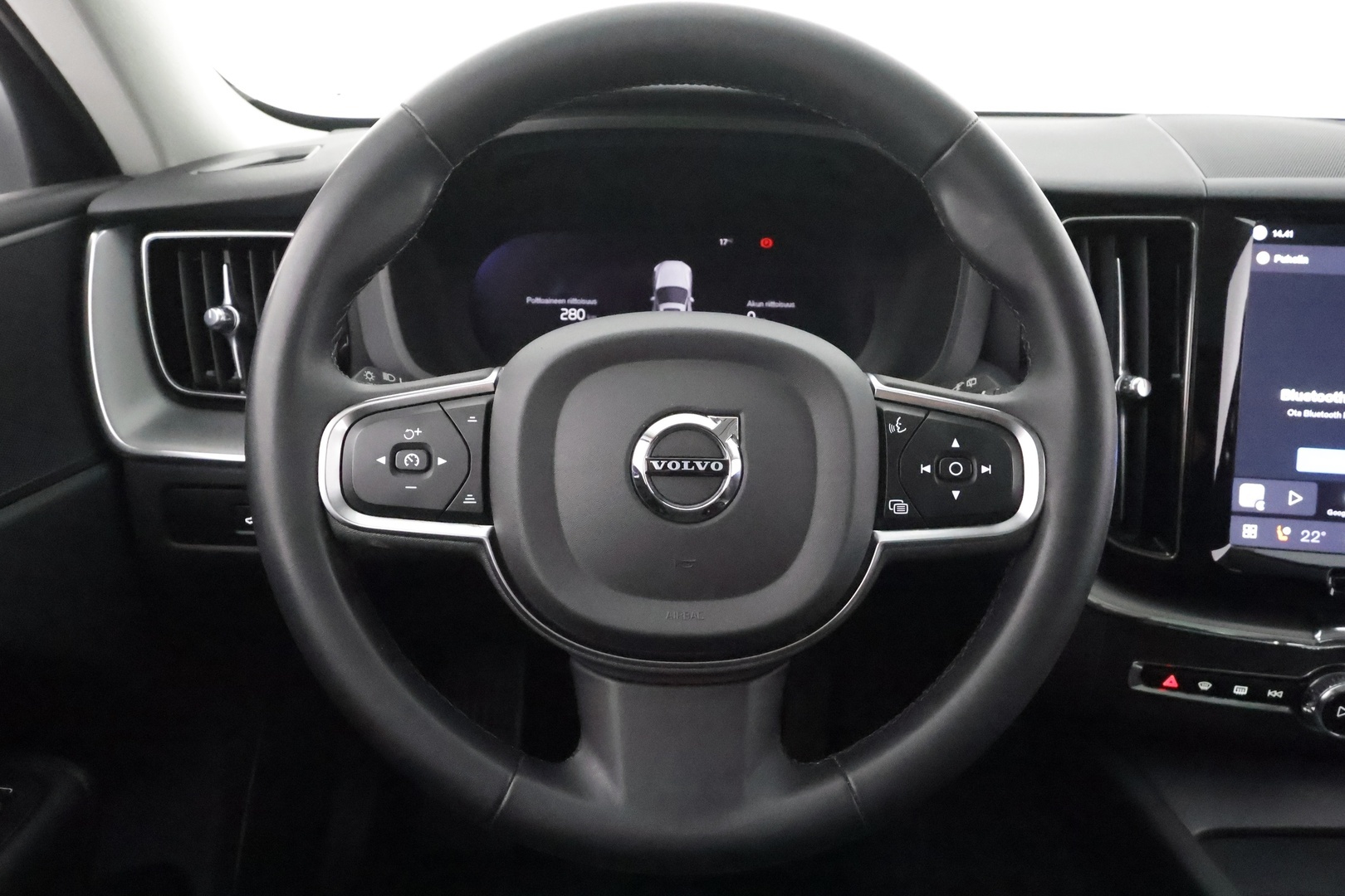 VOLVO XC60 2024