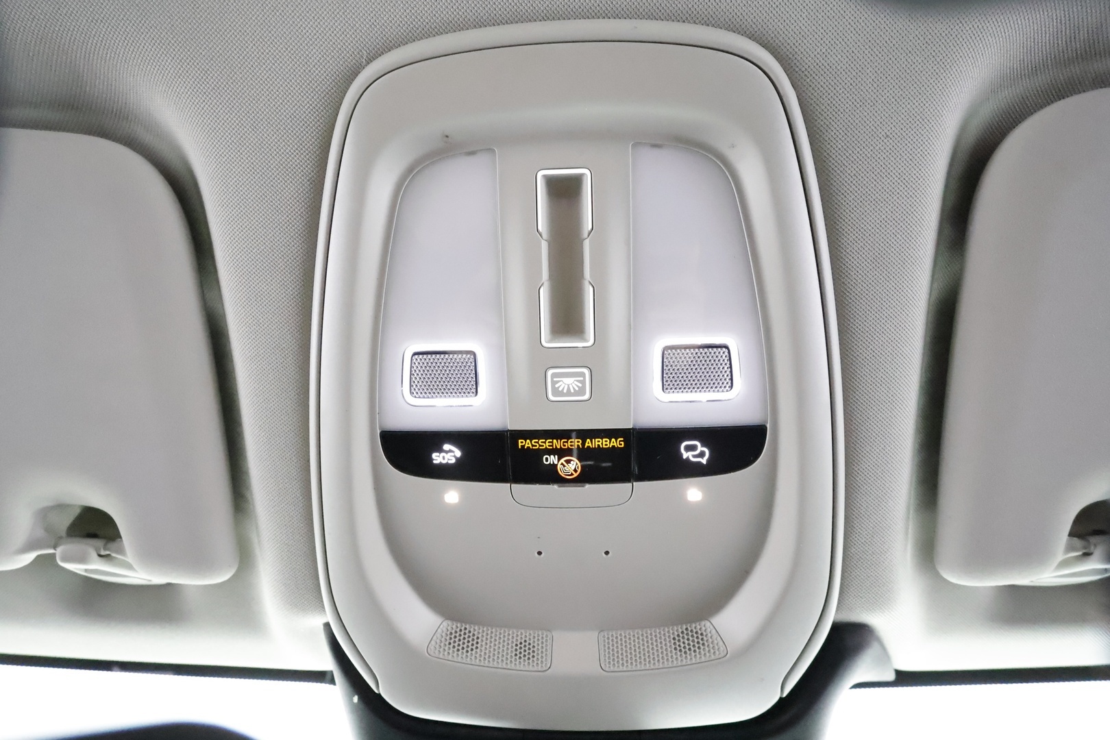 VOLVO XC60 2024
