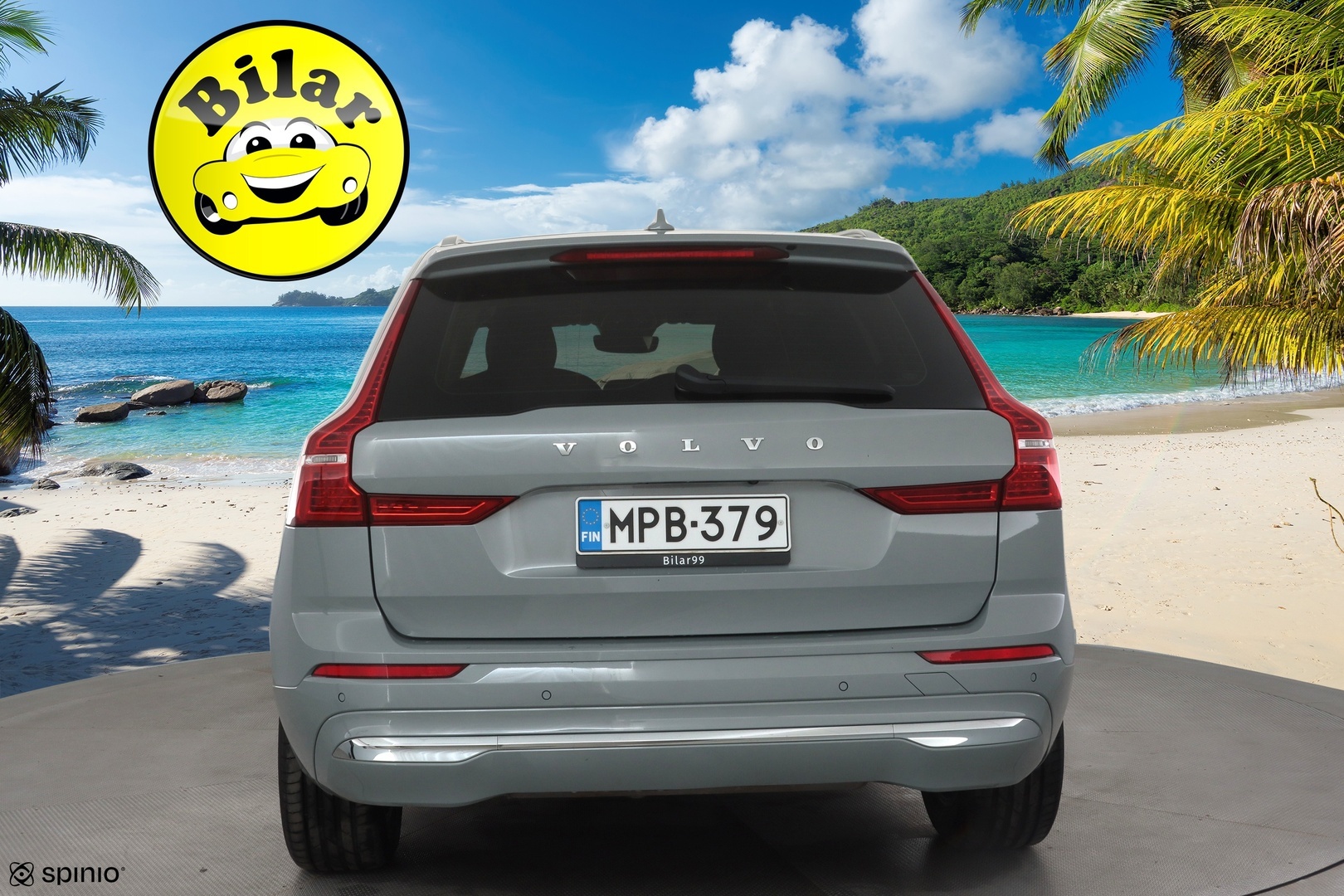 VOLVO XC60 2024