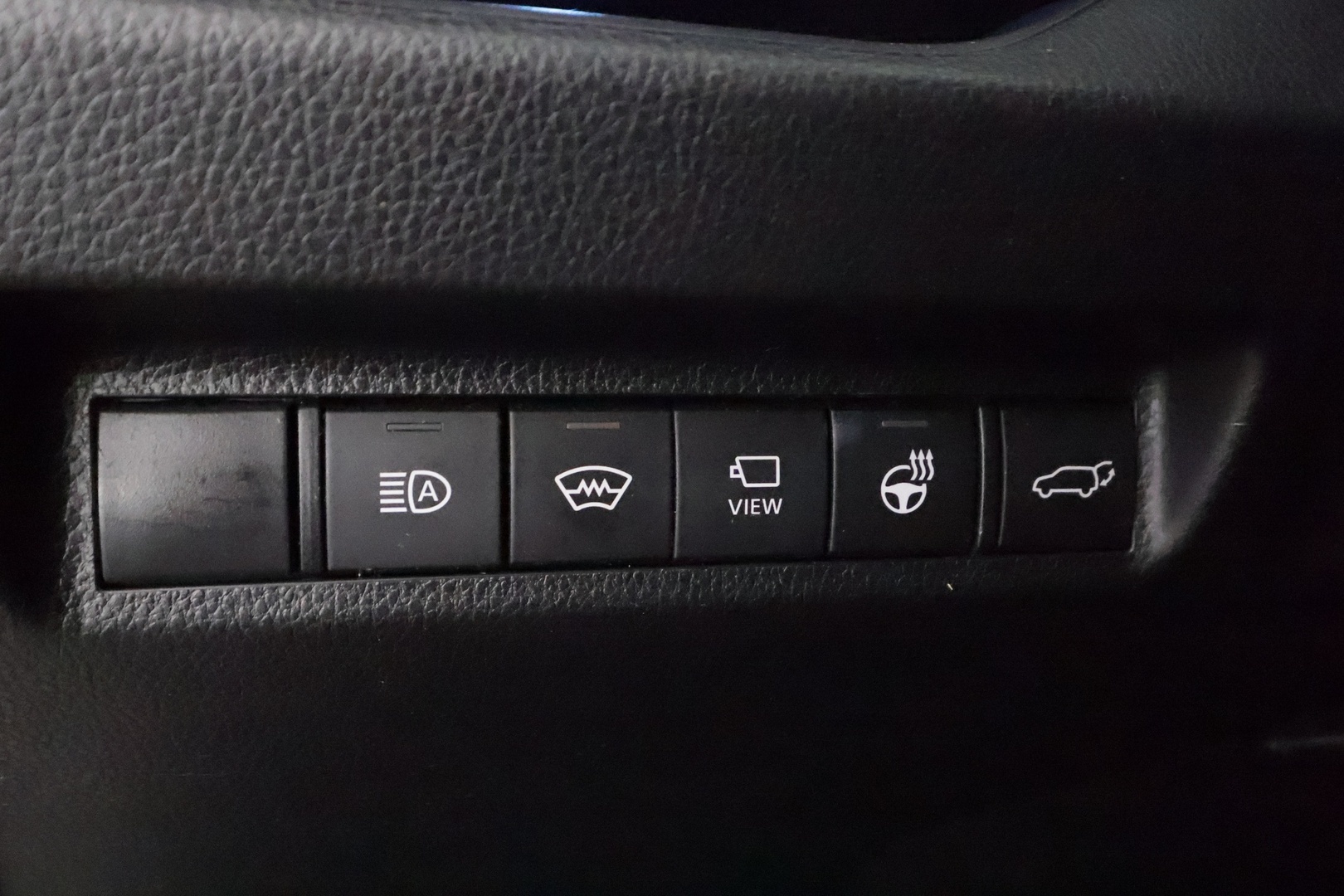 TOYOTA RAV4 2021