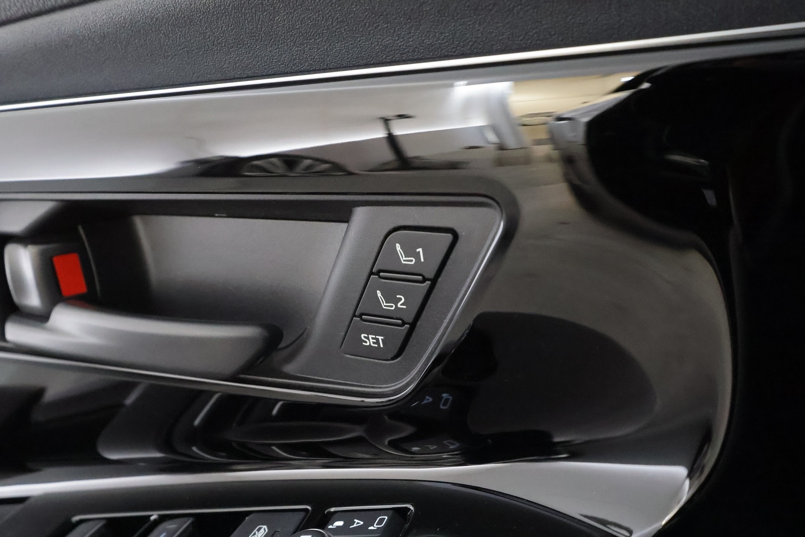 SUBARU Solterra 2023